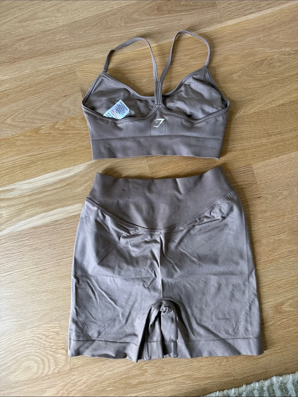 Women’s gymshark seamless sports bra and Shorts Set fossil brown